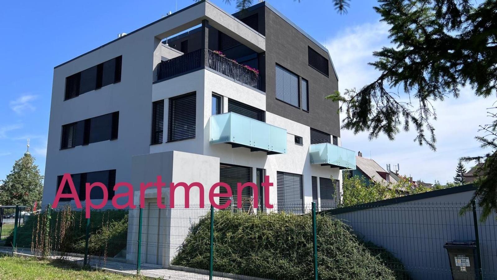 Appartement Modern Close To Tram And Airport, Free Parking Prague